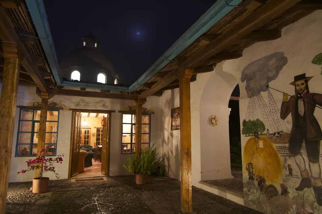 Las Palmeras Inn Otavalo Extérieur photo