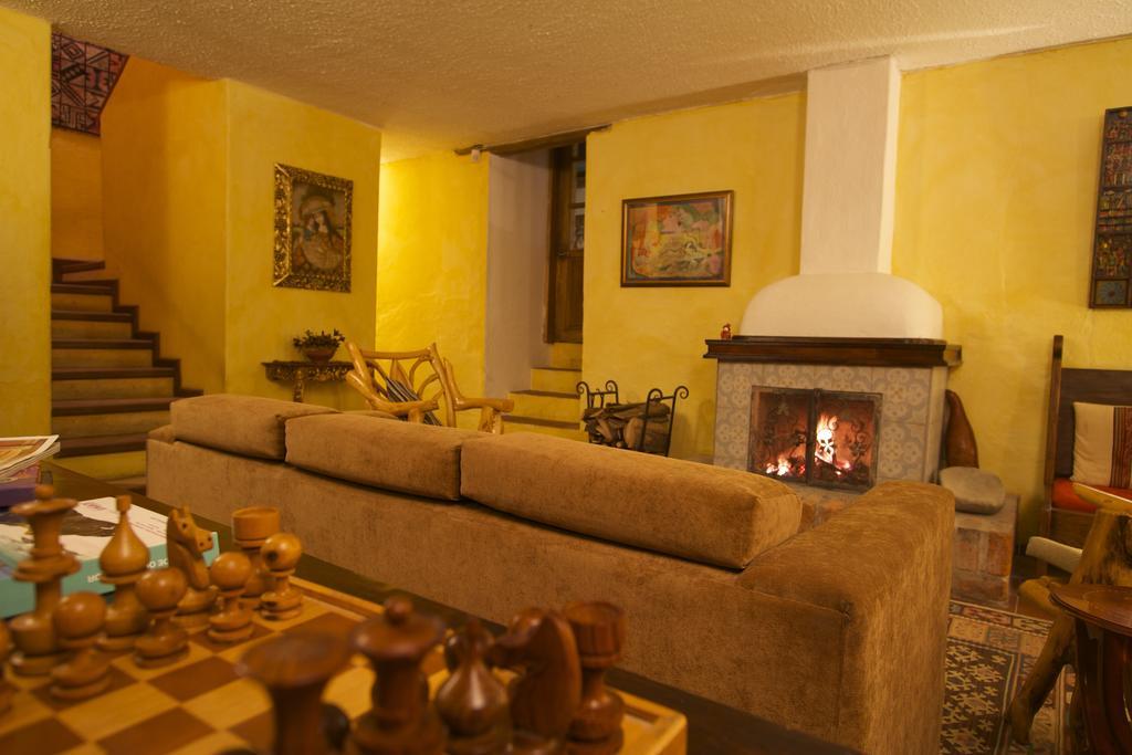 Las Palmeras Inn Otavalo Extérieur photo