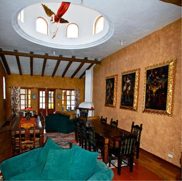 Las Palmeras Inn Otavalo Extérieur photo